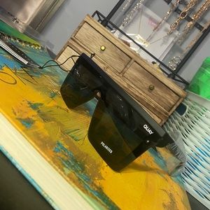 Quay Australia Hindsight Sunglasses